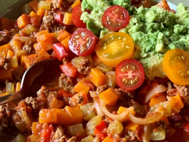 Vegetable and beef chilli con carne